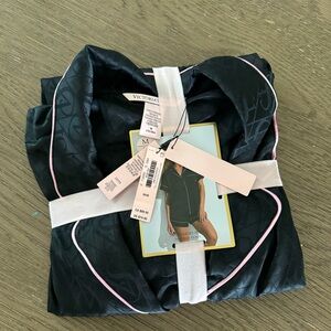 Victorias Secret NWT Satin PJ Set Size M